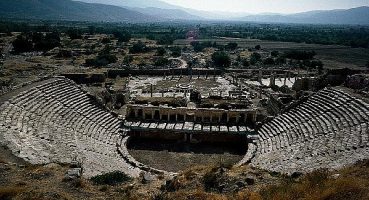 Ara Güler Müzesi’nin Ankara’daki ilk sergisi “Aphrodisias-Ara Güler” Erimtan Arkeoloji ve Sanat Müzesi iş birliği ile açılıyor