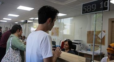 İzmit Seyahat Kartları Merkezi öğrencilerle dolup taşıyor