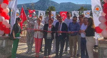 Kurtuluş coşkusu, “Demokrasi” ile taçlandı