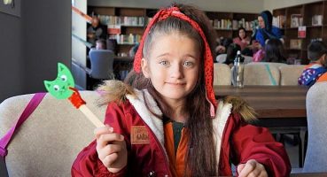 Minik öğrenciler kütüphane havasını teneffüs ettiler