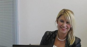 Oya Pardak Kanal Ege Televizyonu’nun Genel Yayın Yönetmeni oldu.