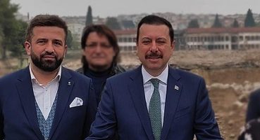 AK Partili Kaya’dan, Soyer’e sert çıkış