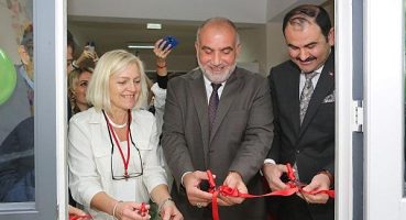 Başkan Sandıkçı: “Gençler için yeni projeler kazandırmaya devam edeceğiz”