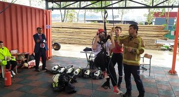 Büyükşehir İtfaiyesinden üniversiteli gençlere eğitim