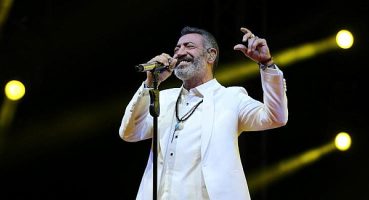 Cumhuriyet coşkusu Hakan Altun konseri ile taçlandı