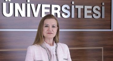 DEÜ’den yeni öğrenciler için oryantasyon programı