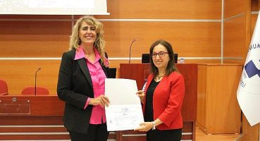 Egeli akademisyen Prof. Dr. Alev Fatoş Parsa PAÜ’ye konuk oldu