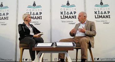 Gemlik Kitap Limanı’nda Cumhuriyet ve güncel sorunlar konuşuldu