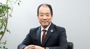 Gençler için ekonomi yaşlılar için iklim önemli