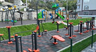 Gölcük’te Çocukları Mutlu Eden Parkların Sayısı Artıyor