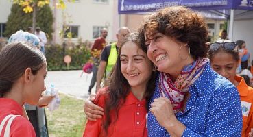 Kadın Dostu Kent İzmir’de kız çocuklarına coşkulu kutlama