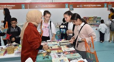 Kartepe Çocuk Kitapları Fuarı’nı 50 Bin Kişi Ziyaret Etti