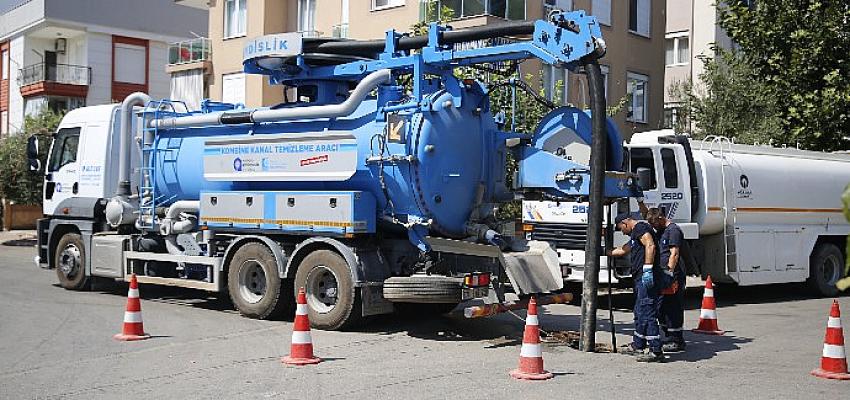 asat-ekipleri-kanalizasyon-sorunlarini-cozuyor.jpg
