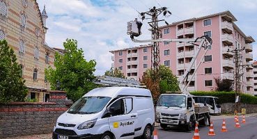 AYEDAŞ Anadolu Yakası’nı Bakım ve Yatırımlarıyla Aydınlattı
