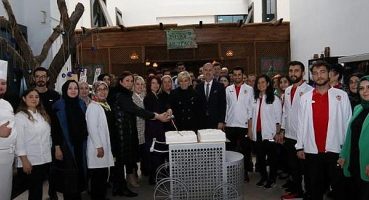 İnegöl Belediyesi Öğretmenlerini Unutmadı