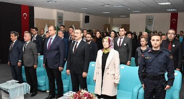 İznik’te 24 Kasım Öğretmenler Günü Kutlandı