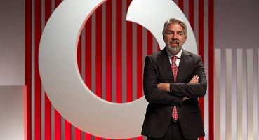 Kırmızı Işık’ın Yeni Sohbet Robotu  Kadınların Sırdaşı Olacak