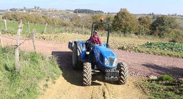 Kırsal mahallelerde tarım arazilerine ulaşım artık çok kolay