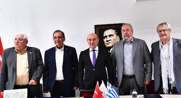 Tunç Soyer: Barış için mücadele etmek her zaman değerlidir