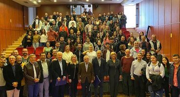 Türk Halk Oyunları Bölümü duayen hocaları yeni nesille buluştu