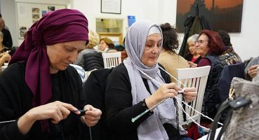 Üsküdar’da, Kullanılmayan El Örgüsü Giyicekler İhtiyaç Sahipleri İçin Yeniden Örüldü