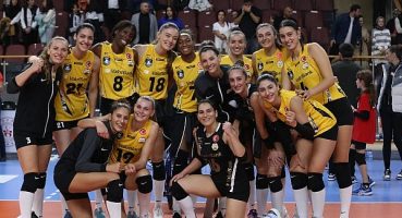 VakıfBank, sezona galibiyetle başladı
