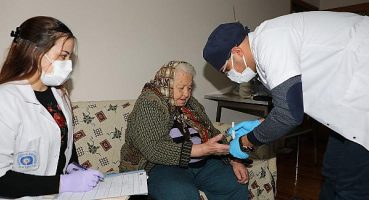 Antalya Büyükşehir’in Evde Sağlık Hizmeti ile yüzler gülüyor