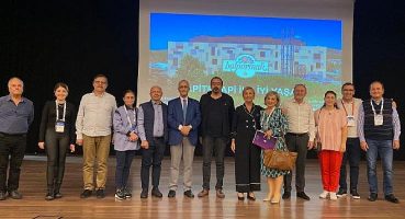 Balparmak Apitera, 1500 Eczacıyla Buluştu