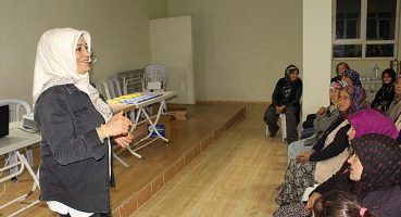 Elmalı’da kadın çiftçilere eğitim verildi