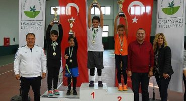 Osmangazi Tenis Kış Kupası Nefes Kesti