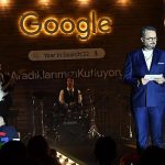 yilin-en-heyecanli-ani-google-year-in-search-etkinligine-pek-cok-unlu-isim-katildi.jpg