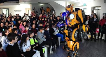 Geleceğin Mucitlerine Robot Show