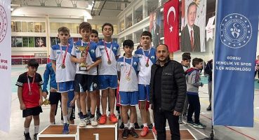 Osmangazili Badmintonculardan Yeni Başarı