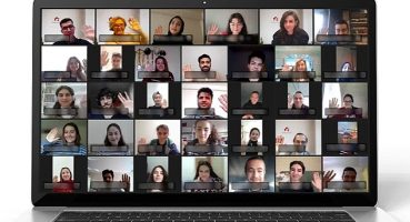 Anadolu Vakfı'ndan Bursiyerlerine Deprem Psikolojisi Eğitimi