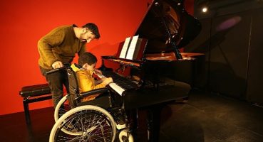 Depremzede aileler Nilüfer'de şehir turu atıp müze gezdi