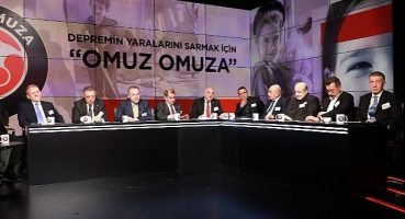 Futbol Dünyası Depremzedeler  İçin Omuz Omuza