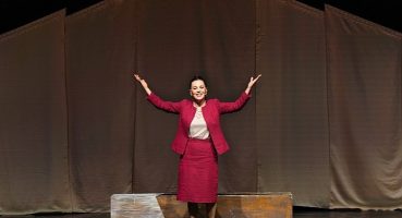 Gaziemir'de, Türkan Saylan'ın hayatı sahnelendi