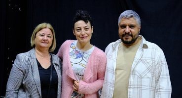 Gerçek Yaşamdan Bir Oyun: Düğün Şarkıcısı