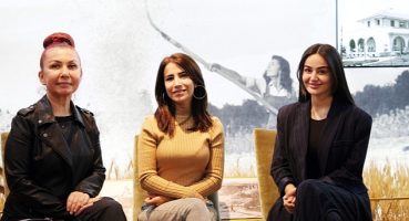 İş Sanat'ta Provadan Çıkıp Yaşasın Cumhuriyet Sergisi'ne Geldiler