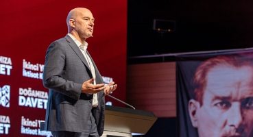 Prof. Dr. McAfee: Şirketler yatırımlarının çoğunu bilgi teknolojilerine ayırıyor