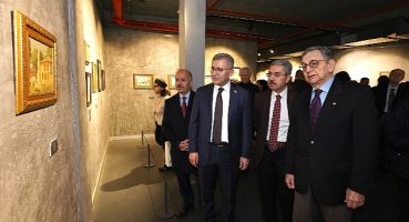 Türk Resim Sanatının Öncü İsimlerinden Hoca Ali Rıza'nın 100 Yıllık Resimleri Üsküdar'da Sergileniyor
