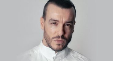 Cem Adrian 15 Nisan'da Zorlu PSM'de!