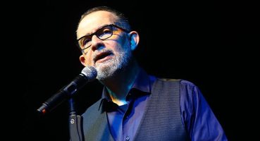 İbrahim Sadri'den şiir dolu Ramazan akşamı