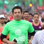 mert-firat-schneider-electric-paris-maratonunda-depremzedeler-icin-kostu.jpg