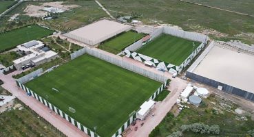 Başkan Altay: “Konyaspor'un Kayacık Tesislerine İki Çim Saha Kazandırıyoruz"