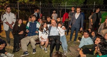 İzmir'de “Gençlik Festivali" heyecanı Başkan Soyer çadır kampta gençleri ziyaret etti