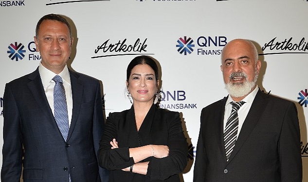qnb-finansbank-ve-artkolikin-kirilma-noktasi-hikayenin-sonunu-sen-yaz-sergisi-sanatseverlerin-begenisine-sunuldu.jpg