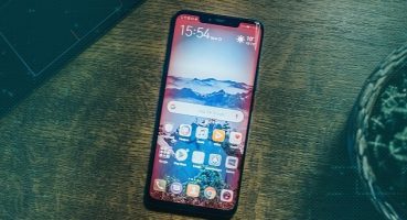 Ses ve görüntü kaydedip siber suçlulara gönderiyor