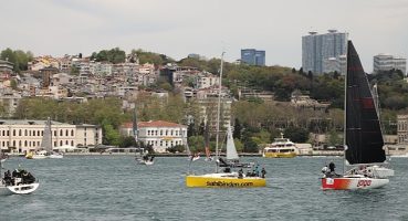 Yılın İlk Boğaz Yarışı'nda yelken rüzgârı esti