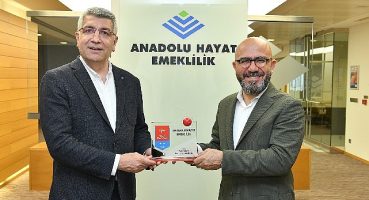 Anadolu Hayat Emeklilik Hayat Sigortacılığı ve Bireysel Emeklilik Sektöründe En Mutlu İş Yeri oldu